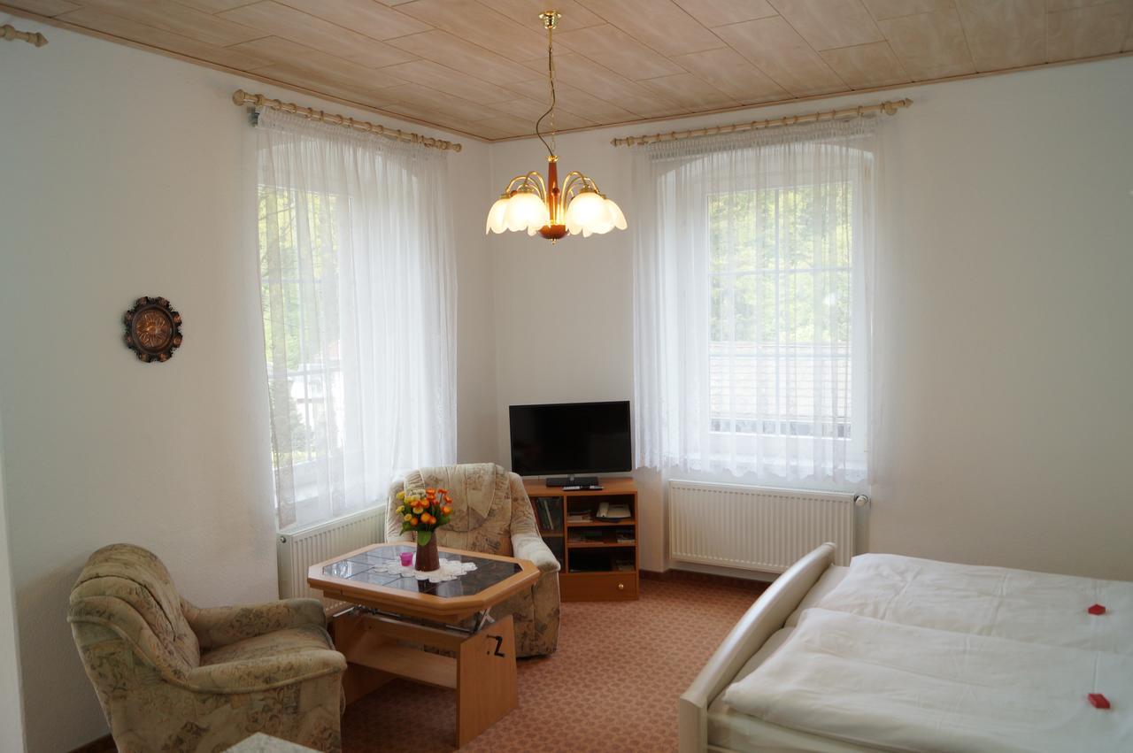 Villa Angelika Altenberg Eksteriør billede